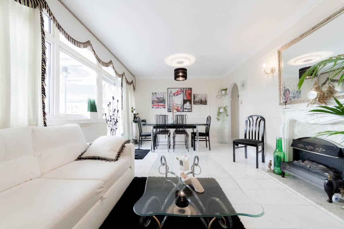 Juzz Lets Apartment London